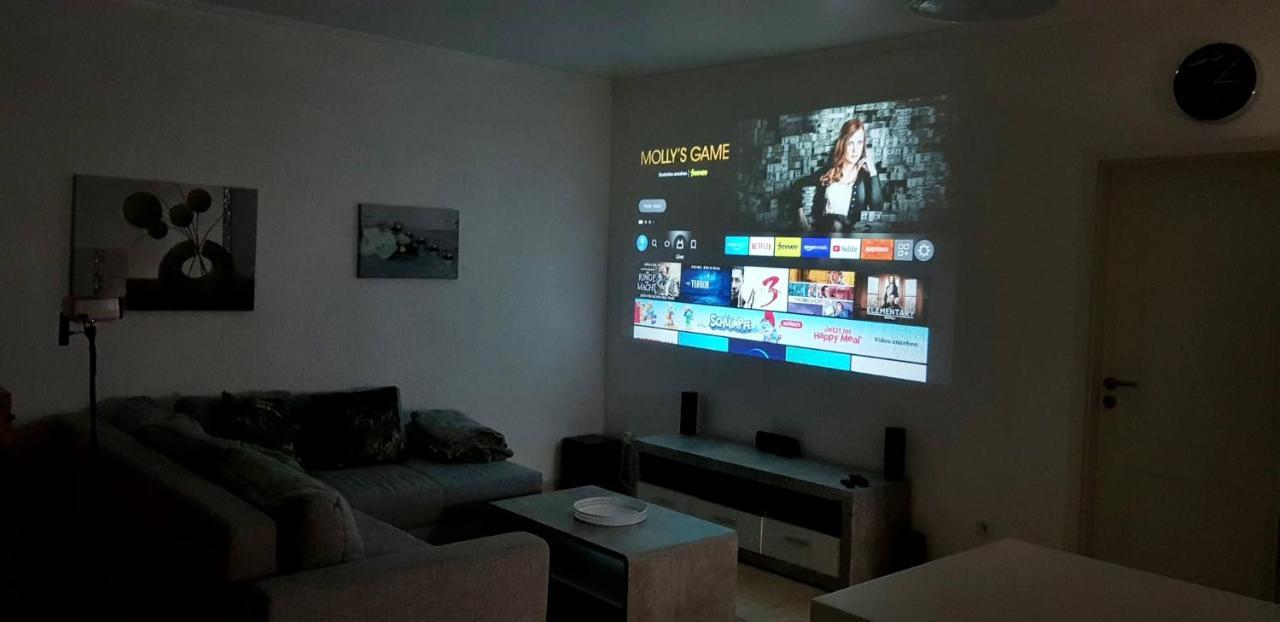 Easystay#4 Home Cinema Ferienwohnung In Kliniknaehe Mit Balkon, Boxspringbett & Netflix باد اوينهاوسن المظهر الخارجي الصورة