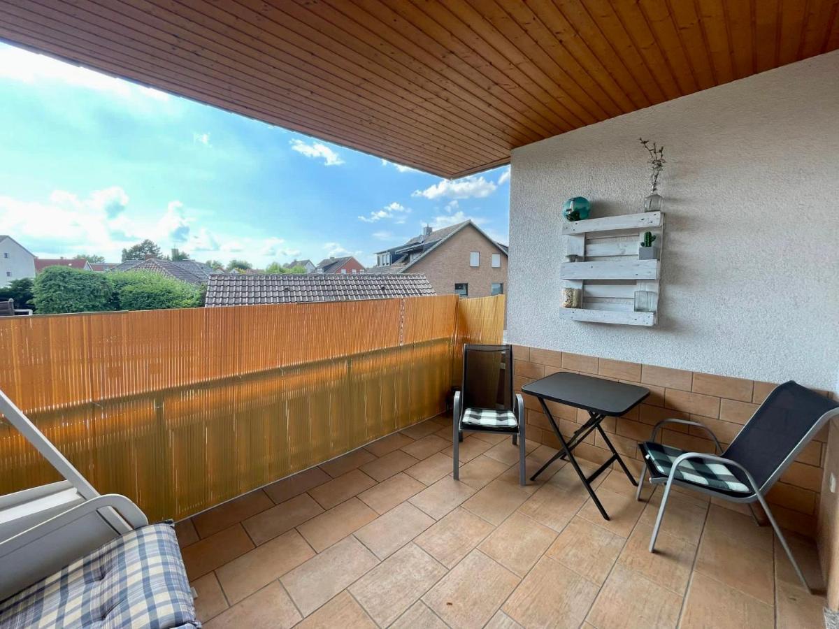 Easystay#4 Home Cinema Ferienwohnung In Kliniknaehe Mit Balkon, Boxspringbett & Netflix باد اوينهاوسن المظهر الخارجي الصورة